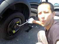 くぅ〜、固かった〜。