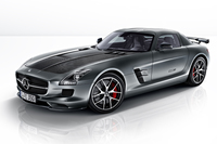「メルセデス・ベンツSLS AMG GTファイナルエディション」
    