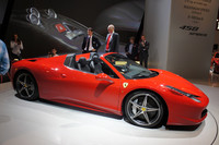 「フェラーリ458スパイダー」