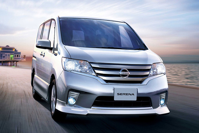 「セレナ ハイウェイスター Vエアロセレクション」