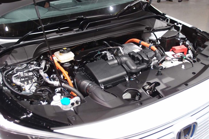 ホンダ・ヴェゼルe：HEV Z（ハイブリッドシステム）