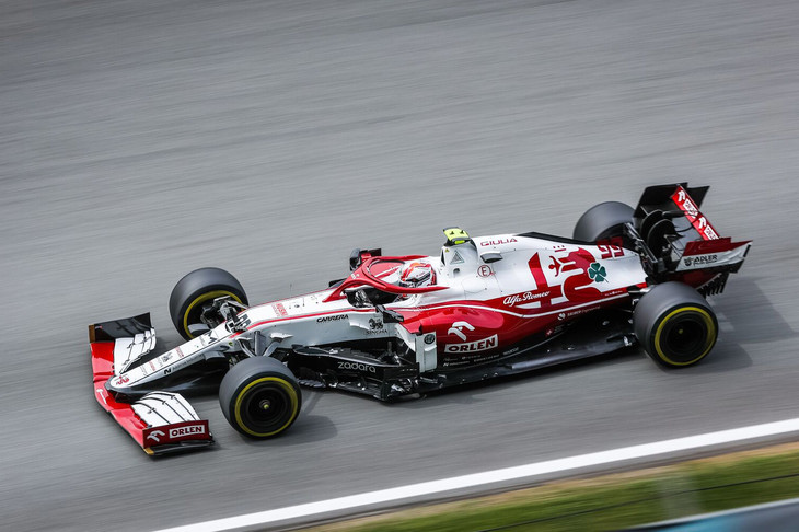 アルファ・ロメオ伝統の四つ葉のクローバーのマークは、最新のF1マシンにも描かれている。