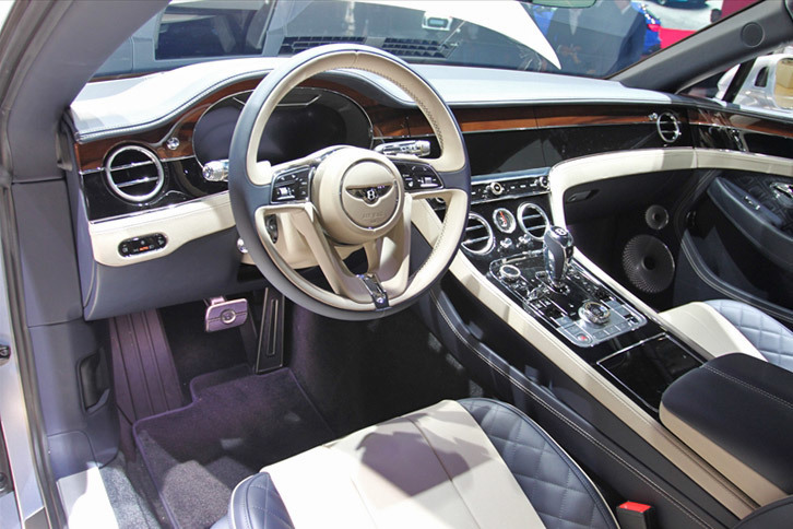 ベントレー・コンチネンタルGT（インテリア）