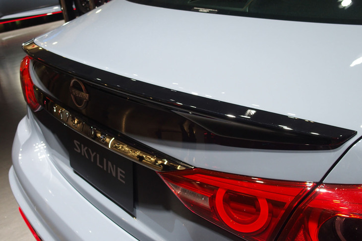 日産スカイラインNISMO