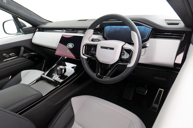 レンジローバー・スポーツSVエディションワン（インストゥルメントパネルまわり）