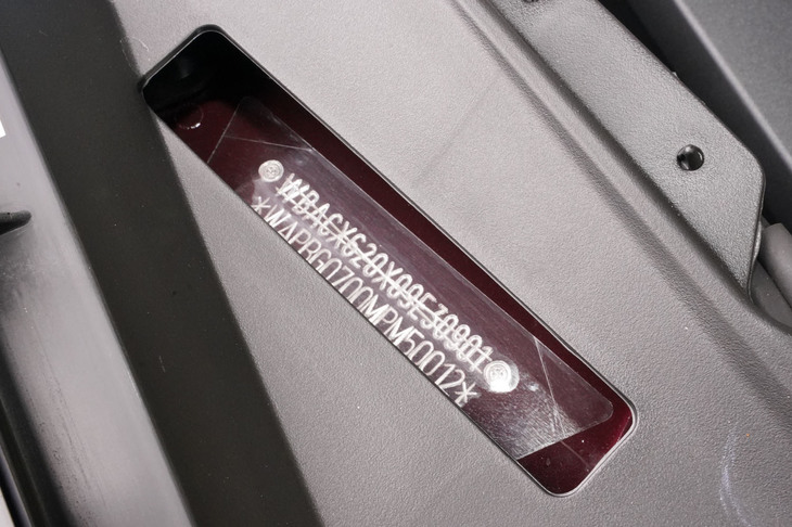 BMWアルピナXB7（シャシーナンバー）