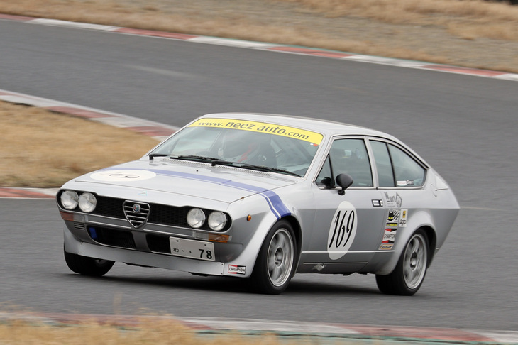 スーパークリスタルで10位となった「アルファ・ロメオ・アルフェッタGT」今回の出走車両中、最もスタイリッシュな一台に選ばれた。