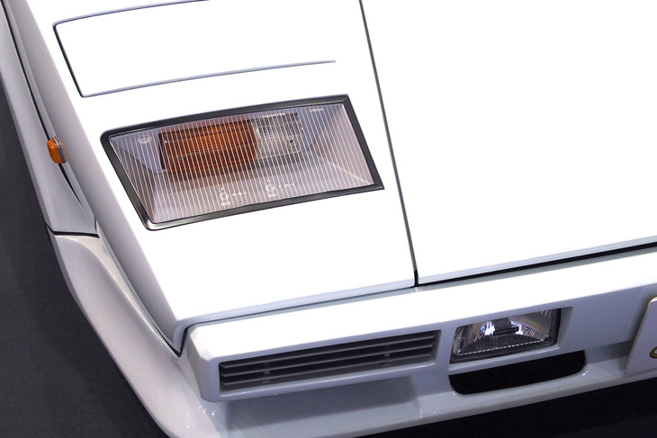 ランボルギーニ・カウンタックLP400S（1976年）／ガレーヂ伊太利屋