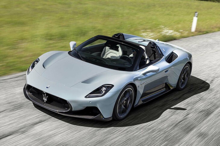 マセラティMC20チェロ