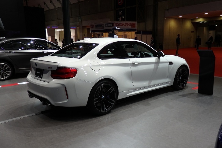 BMW M2クーペ