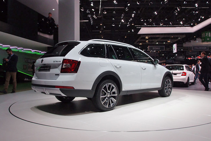 シュコダ・オクタヴィア コンビ スカウト