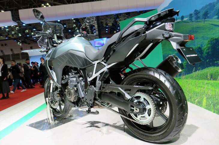 スズキVストローム800