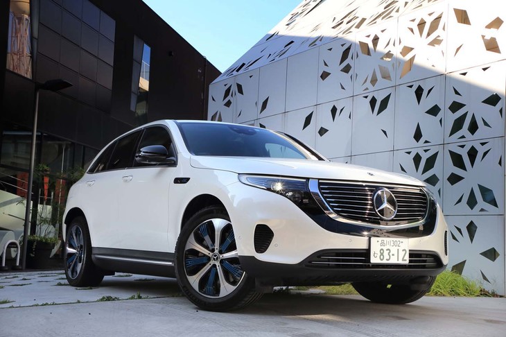 メルセデス・ベンツEQC400 4MATIC