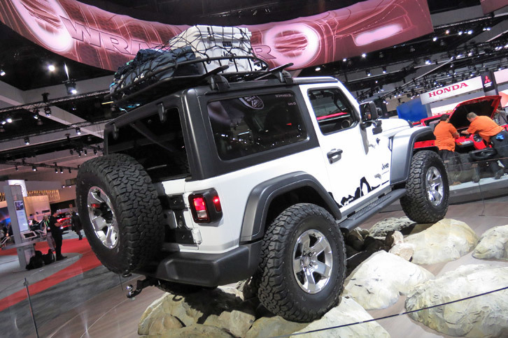 ジープ・ラングラー スポーツ（エクステリア）