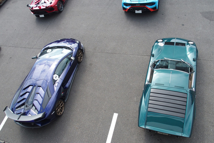 「60th Anniversary Lamborghini Day」のパドック。