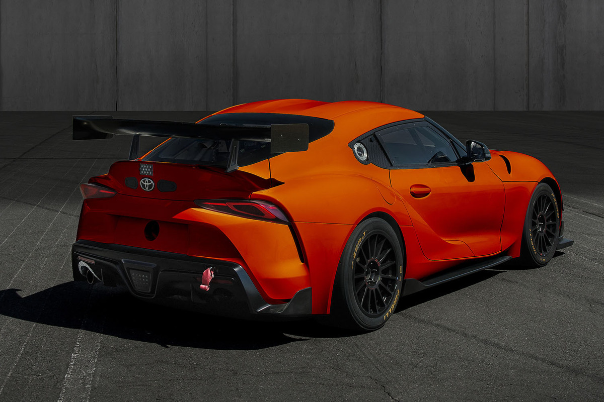GRスープラGT4」に世界限定3台の特別仕様車「100エディション」登場