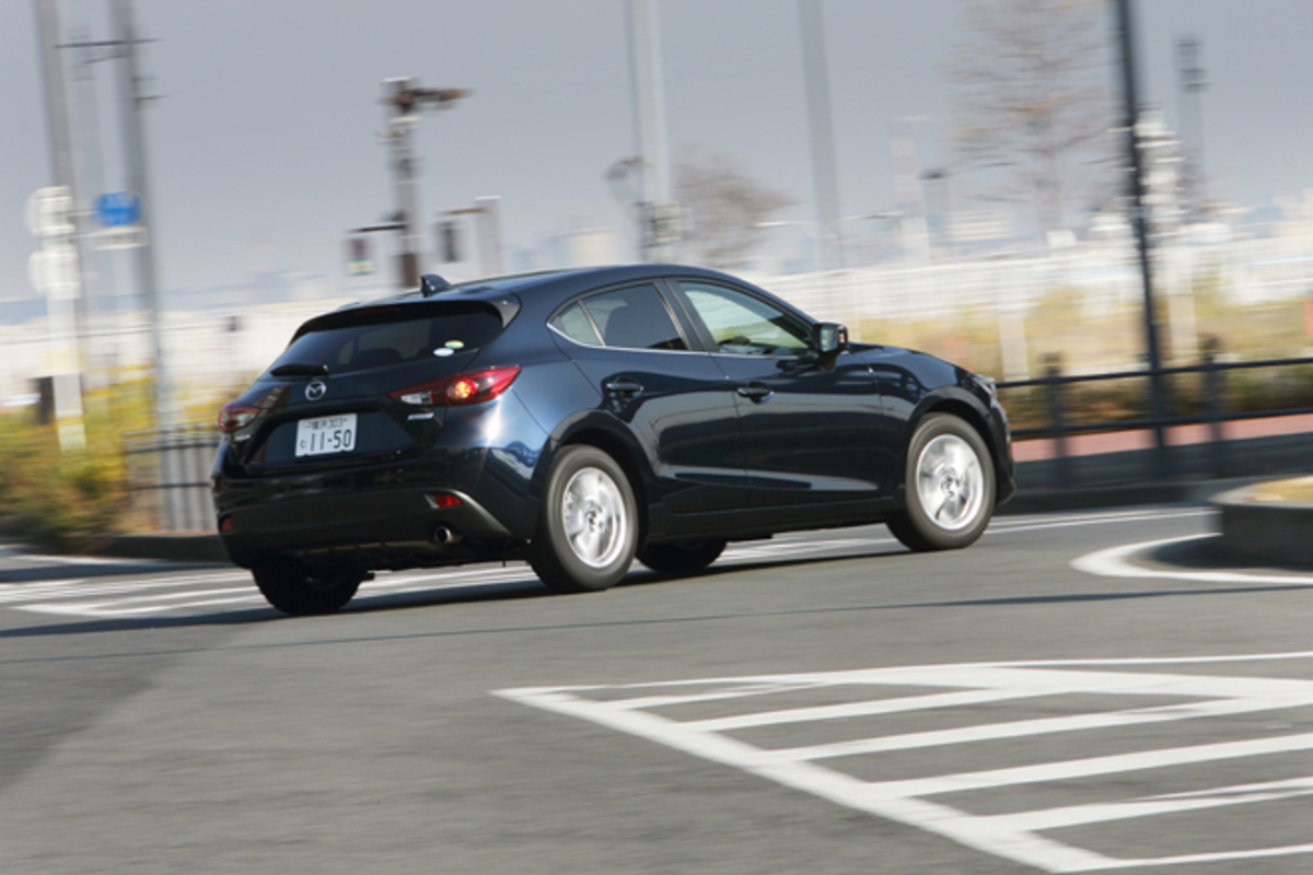 マツダ アクセラスポーツs アクセラスポーツ15s アクセラハイブリッドhybrid S 試乗記 世界に誇れる日本車 Webcg