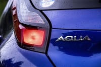 ボディーカラーは試乗車の「ダークブルーマイカメタリック」を含む全8色を用意。幅広いユーザーニーズに対応する。