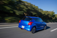 ボディーカラーは全9色。従来モデルに設定のあったツートンカラー仕様は廃止された。