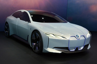 「BMW iビジョンダイナミクス」