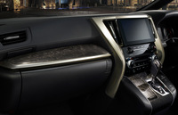 「アルファードS“TYPE GOLD II”」のインテリア。