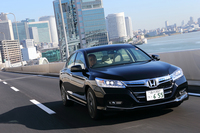 第204回：充電できるEVに垣間見た低炭素社会のカーライフプラグインハイブリッドと自動車の未来論の画像