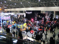 第185回：突撃！　東京オートサロン2005（その1）こ、ココは“クルマ業界の歌舞伎町”だ〜の画像