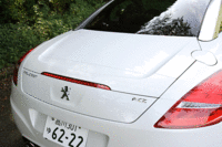 写真をクリックすると、シートアレンジによる荷室の変化が見られます。