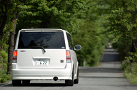 トヨタbB TRDターボ（4AT）【ブリーフテスト】の画像