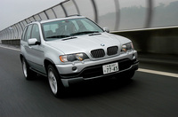 ポルシェ・カイエンS（6AT）vs BMW X5 4.6is（6AT）【短評（前編）】の画像