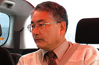 
	TOP写真撮影＝峰昌宏
	写真下：トヨタ自動車株式会社第2開発センター、製品企画の吉田健チーフエンジニア
	 