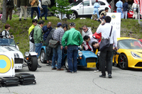 同乗走行会の後、ケータハムのブースでは「セブン160」にご覧の人だかりが。新車の中では間違いなく、このイベントでもっとも注目を集めたクルマだった。