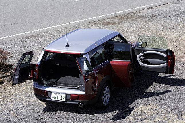 【スペック】全長×全幅×全高＝3935×1685×1440mm／ホイールベース＝2545mm／車重＝1230kg／駆動方式＝FF／1.6リッター直4DOHC16バルブ（120ps/6000rpm、16.3kgm/4250rpm）／価格＝287万円（テスト車＝312万5000円）
