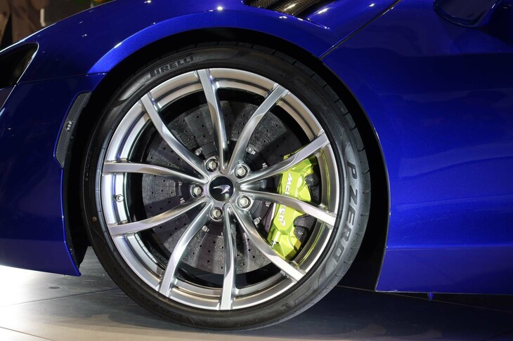 マクラーレン・アルトゥーラ スパイダー（フロントホイール）