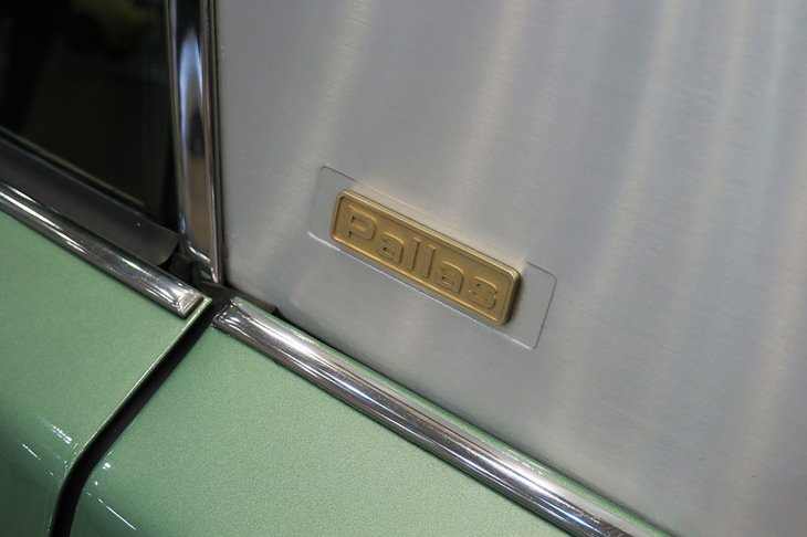 シトロエンDS23／アウトニーズ