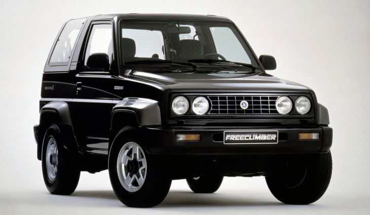 1992年「ベルトーネ・フリークライマー2」。ヘッドライトを角形2灯から丸形4灯に改めるなどした「ダイハツ・ロッキー（欧州輸出名：フェローザ）」のボディーにBMW製1.6リッター直4 SOHCエンジンを積む。