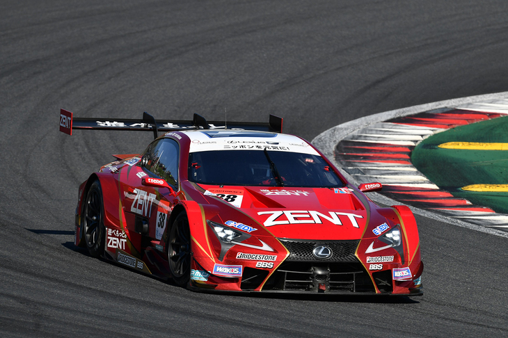 No.38 ZENT CERUMO LC500（立川祐路／石浦宏明）は、3位でフィニッシュ。予選はトップだったが、レクサスのホームグラウンドである富士での勝利は逃す結果に。