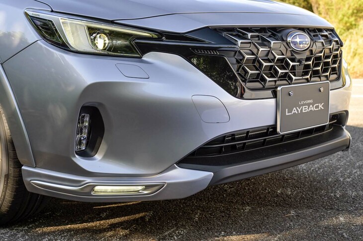 スバル・レヴォーグ レイバック用品装着車（フロントマスク）