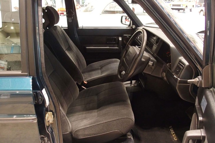 ボルボ240タック ワゴン（1993年）／クラシックガレージ