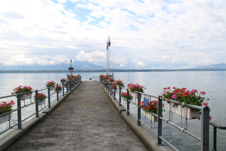 レマン湖をのぞむ。