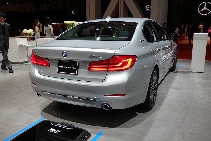 BMW 530e