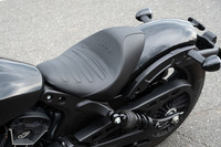 インディアン・スカウト ローグ（6MT）／トライアンフ・ロケット3 GT（6MT）／BMW R1250RS（6MT）【試乗記】の画像