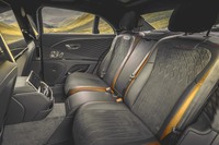 ベントレーの高性能サルーン「フライングスパー スピード」登場の画像