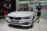 先代モデルまでの「3シリーズカブリオレ」は、新型から「4シリーズカブリオレ」に。