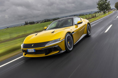 フェラーリ 新車購入ノヴェルティ ボストンバッグ F12チリンドリ img_f207faa11607a8bcc5fa794c25