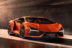 ランボルギーニ Lamborghini Revuelto レヴエルト モデルカー Revuelto | Lamborghini.com