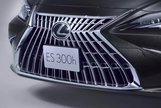 LEXUS ES グレイスフル エスコート 純正ホイール　スパッタホイール LEXUS ES グレイスフル エスコート 純正ホイール スパッタホイール