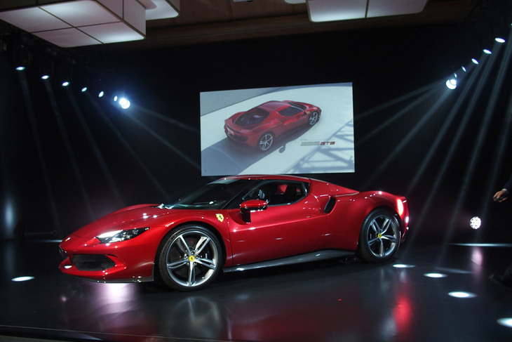 東京・渋谷において開催された「フェラーリ296GTB」発表イベントの様子。