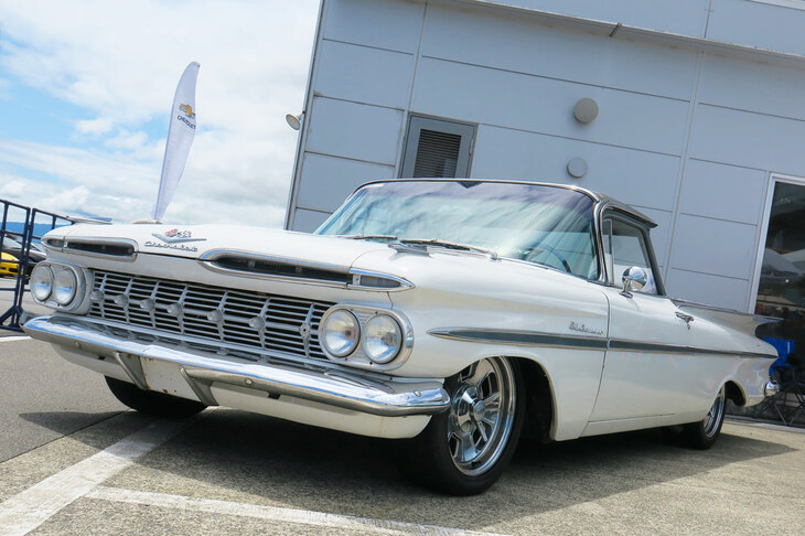 上述の「シボレー・インパラSS」と同じオーナー氏が所有する、1959年製「シボレー・エルカミーノ」。前半分はクーペ、後ろ半分はピックアップトラックというユニークな一台だ。