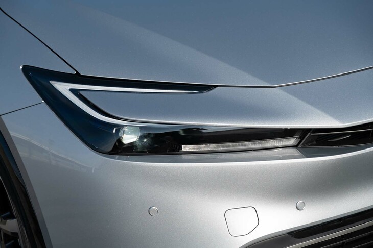 豊田社長が「まあカッコいいからな」と判断したことで晴れて普通乗用車として世に出た新型「プリウス」。